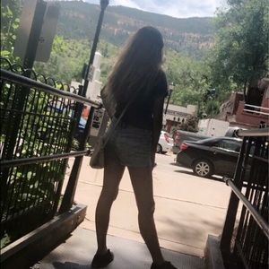 Meet your Posher, Mayra